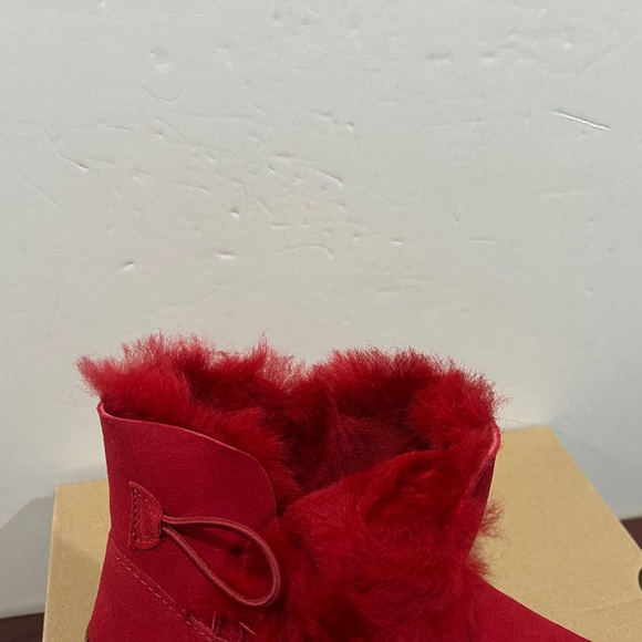 Ugg, Mini Bailey Button 2, 1016422, Red - Picture 11 of 13